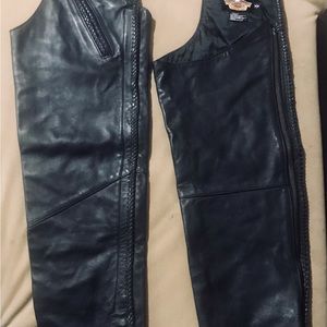 Vintage Harley Davidson women’s leather chaps sz.M